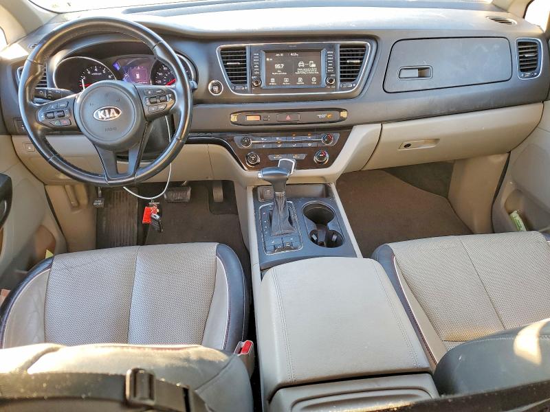 Photo 8 from auction – 2017 KIA SEDONA with VIN KNDMB5C13H6282205