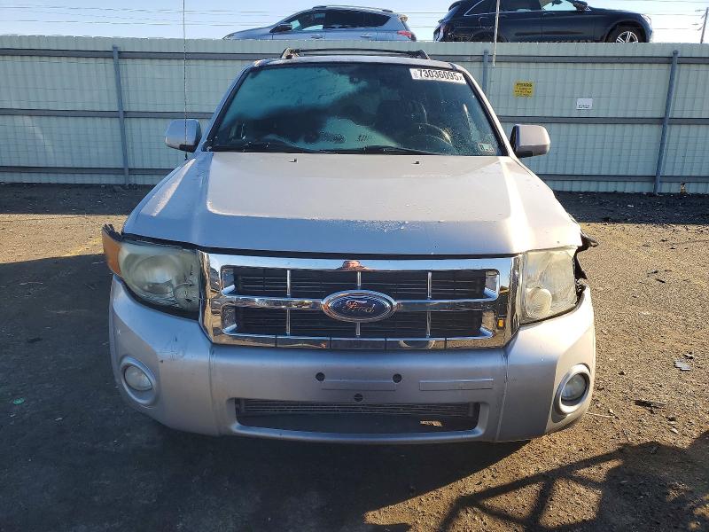 Photo 5 from auction – 2008 FORD ESCAPE LIM with VIN 1FMCU94168KE77780