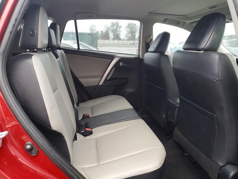 Photo 11 from auction – 2018 TOYOTA RAV4 LIMIT with VIN JTMDFREV5JD245248