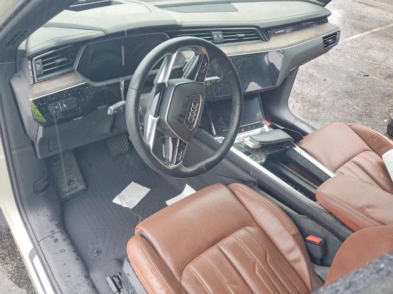 Photo 8 from auction – 2019 AUDI E-TRON PRE with VIN WA1VABGE7KB021588