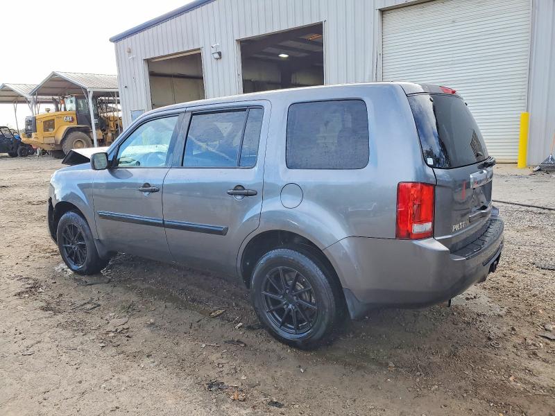Photo 2 from auction – 2013 HONDA PILOT LX with VIN 5FNYF4H20DB020934