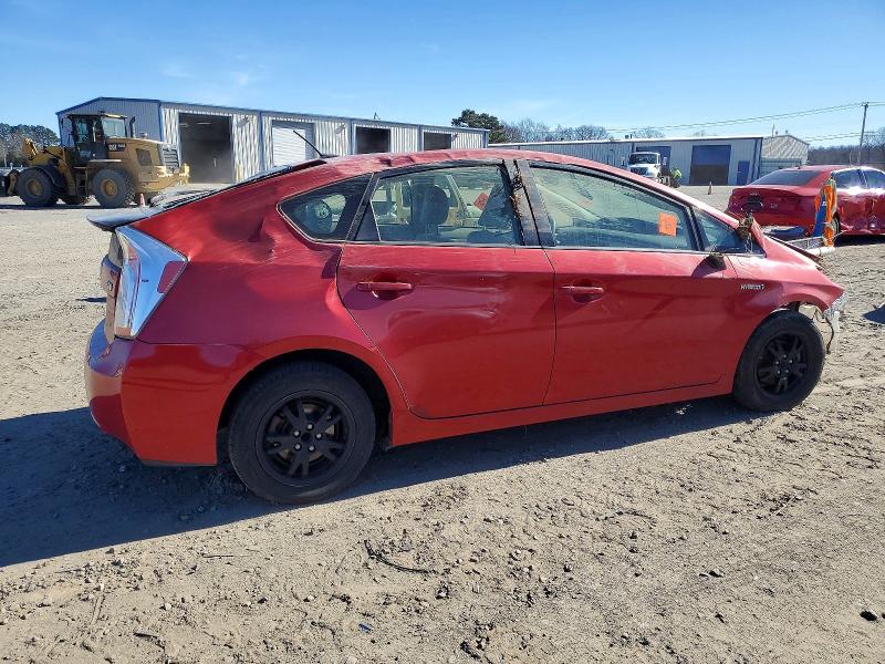 Photo 3 from auction – 2015 TOYOTA PRIUS with VIN JTDKN3DU0F0403137
