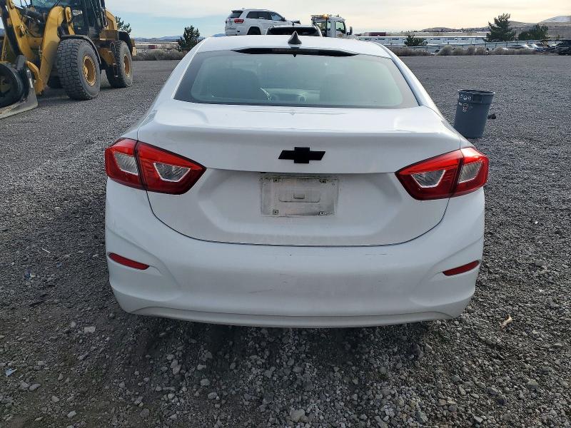 Photo 6 from auction – 2018 CHEVROLET CRUZE with VIN 1G1BB5SM2J7167963