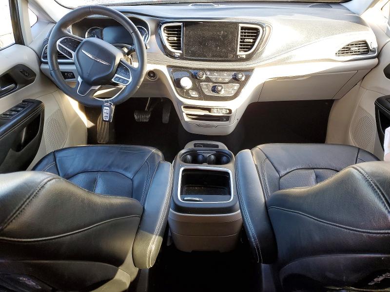 Photo 8 from auction – 2022 CHRYSLER PACIFICA H with VIN 2C4RC1L75NR143679