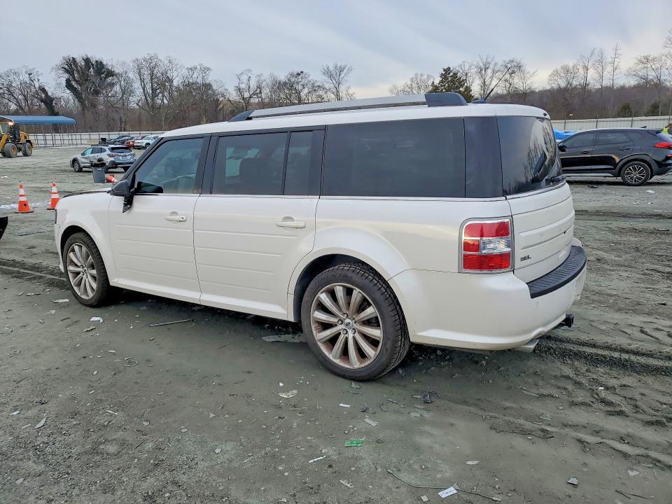 Photo 2 from auction – 2014 FORD FLEX with VIN 2FMGK5C89EBD26565