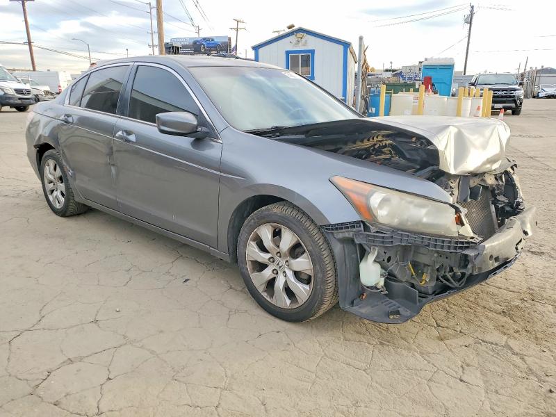 Photo 4 from auction – 2008 HONDA ACCORD with VIN JHMCP26798C069111