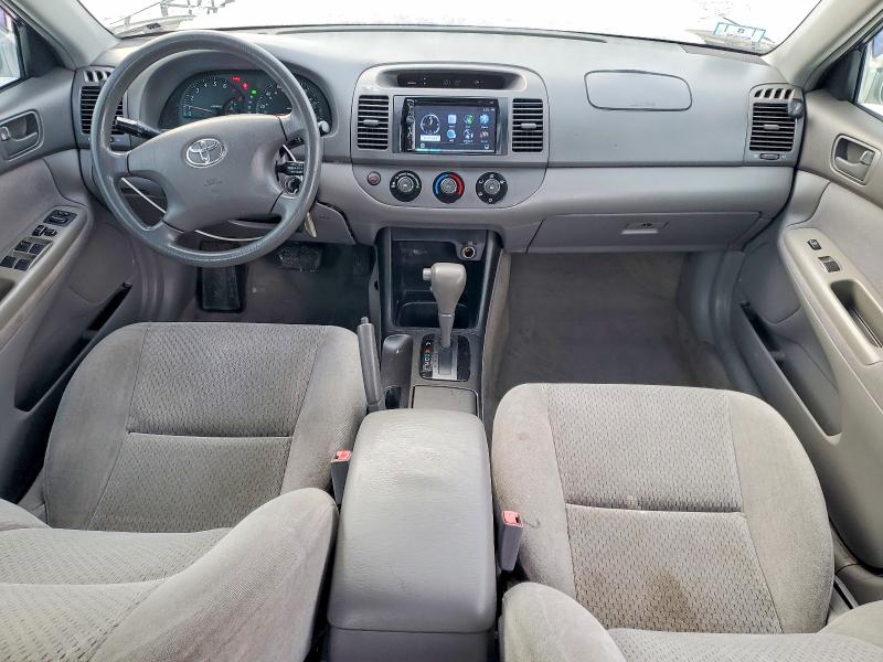Photo 8 from auction – 2002 TOYOTA CAMRY LE with VIN 4T1BE32K62U090014