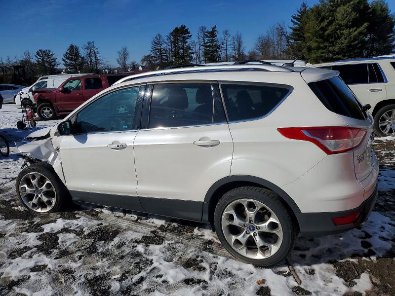 Photo 2 from auction – 2016 FORD ESCAPE TIT with VIN 1FMCU9JX3GUB31584