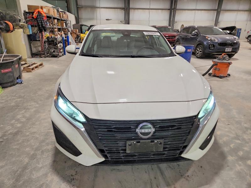 Photo 5 from auction – 2023 NISSAN ALTIMA SV with VIN 1N4BL4DW9PN348176