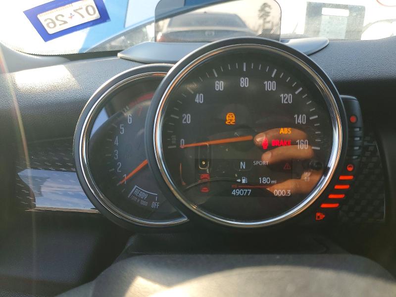 Photo 9 from auction – 2016 MINI COOPER S with VIN WMWXP7C54G3B49031