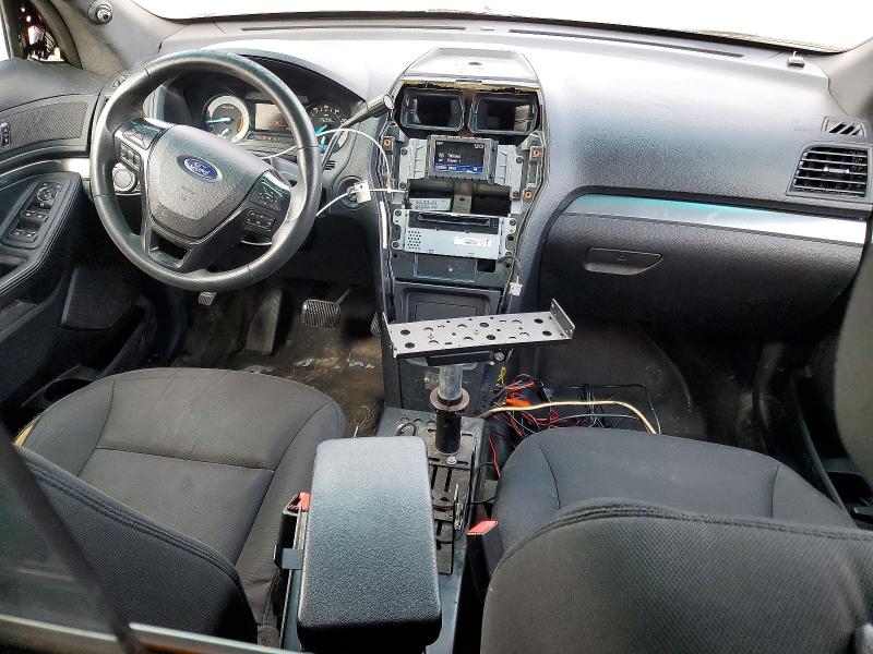 Photo 8 from auction – 2016 FORD EXPLORER P with VIN 1FM5K8AR3GGA77745