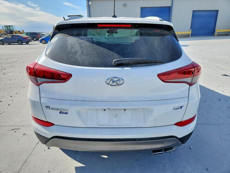Photo 6 from auction – 2016 HYUNDAI TUCSON with VIN KM8J33A28GU032268