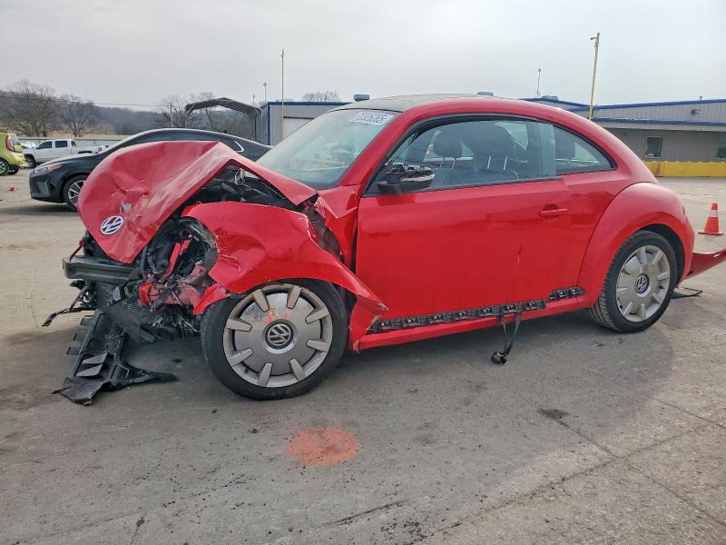 VOLKSWAGEN BEETLE 2013 with VIN 3VWJP7AT6DM665230 - Photo from auction