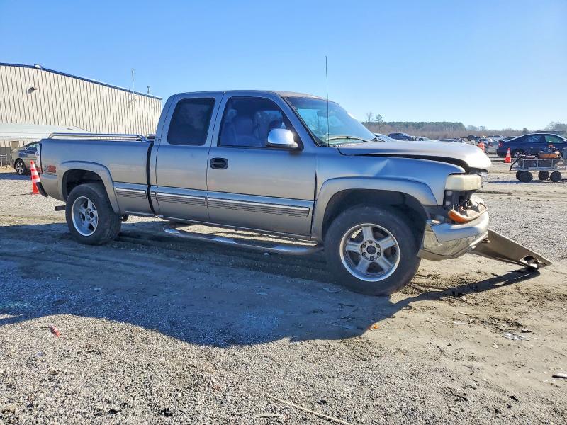 Photo 4 from auction – 2000 CHEVROLET SILVERADO with VIN 1GCEK19T2YE364499