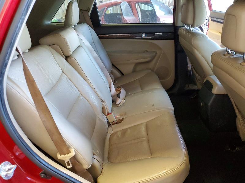 Photo 11 from auction – 2011 KIA SORENTO with VIN 5XYKU4A10BG023559