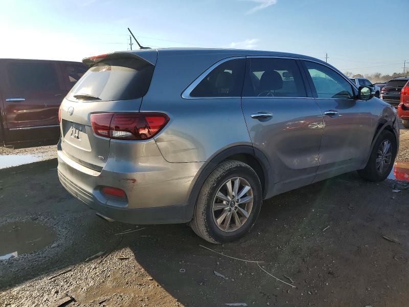 Photo 3 from auction – 2019 KIA SORENTO L with VIN 5XYPG4A3XKG552502