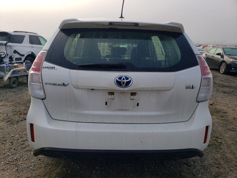 Photo 6 from auction – 2015 TOYOTA PRIUS V with VIN JTDZN3EU7FJ025986