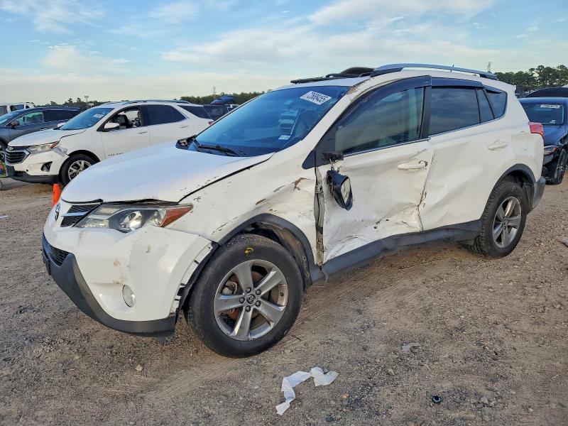 TOYOTA RAV4 2015 with VIN 2T3WFREV3FW146883 - Photo from auction