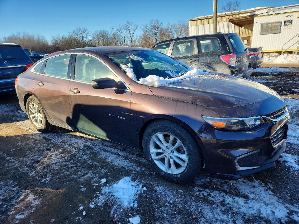 Photo 4 from auction – 2016 CHEVROLET MALIBU with VIN 1G1ZE5ST2GF184760