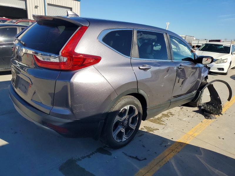 Photo 3 from auction – 2017 HONDA CR-V EX with VIN 7FARW1H55HE047733