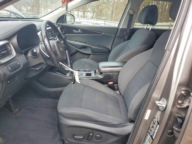 Photo 7 from auction – 2016 KIA SORENTO with VIN 5XYPGDA35GG111125