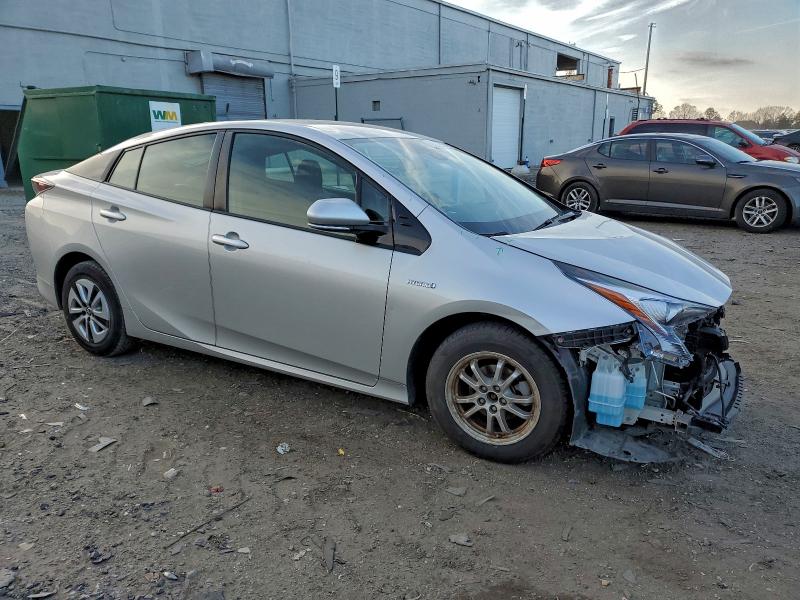 Photo 4 from auction – 2017 TOYOTA PRIUS with VIN JTDKARFU3H3535029