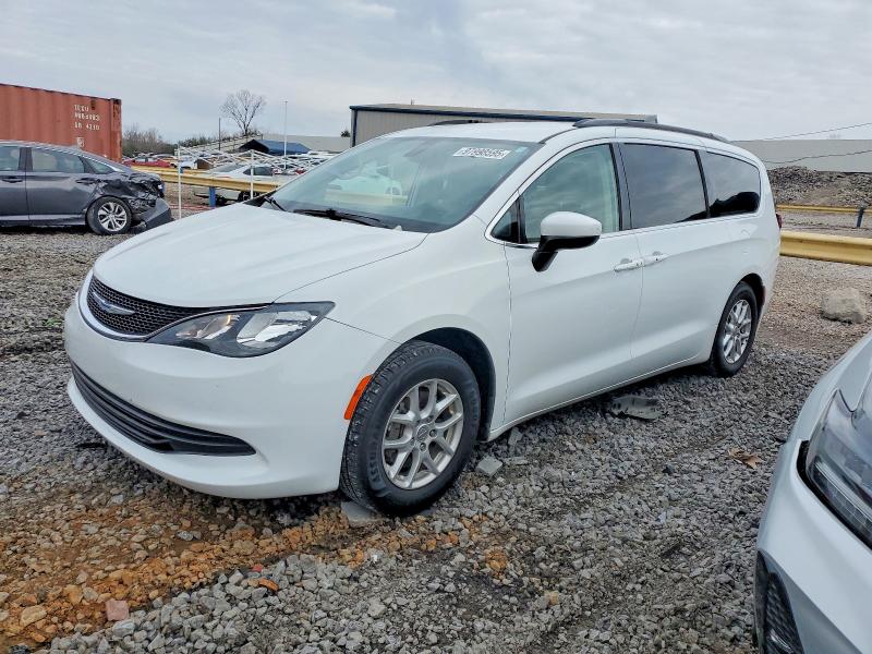 Photo 1 from auction – 2020 CHRYSLER VOYAGER LX with VIN 2C4RC1DG1LR157669