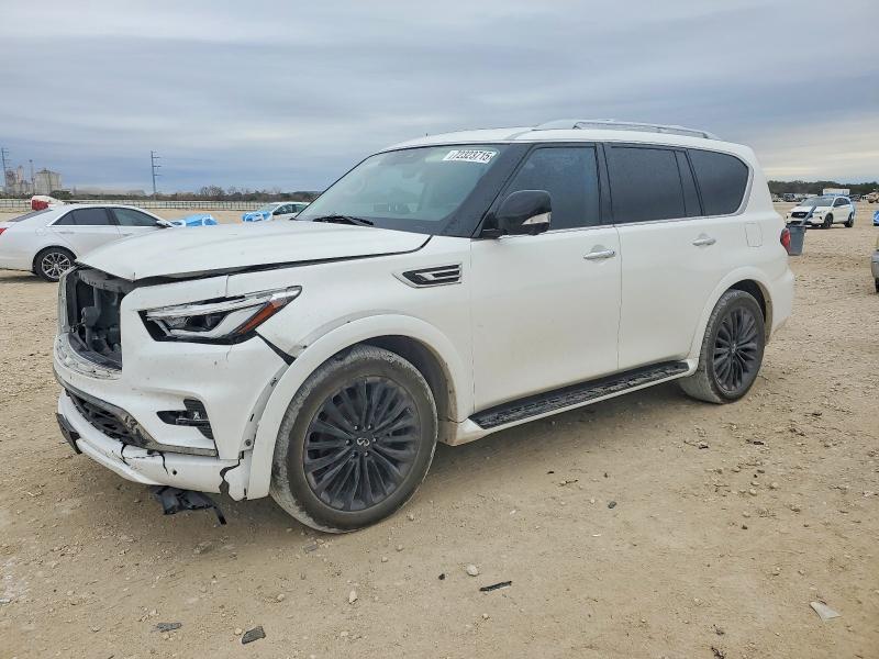 INFINITY QX80 2022 with VIN JN8AZ2AD1N9870385 - Photo from auction