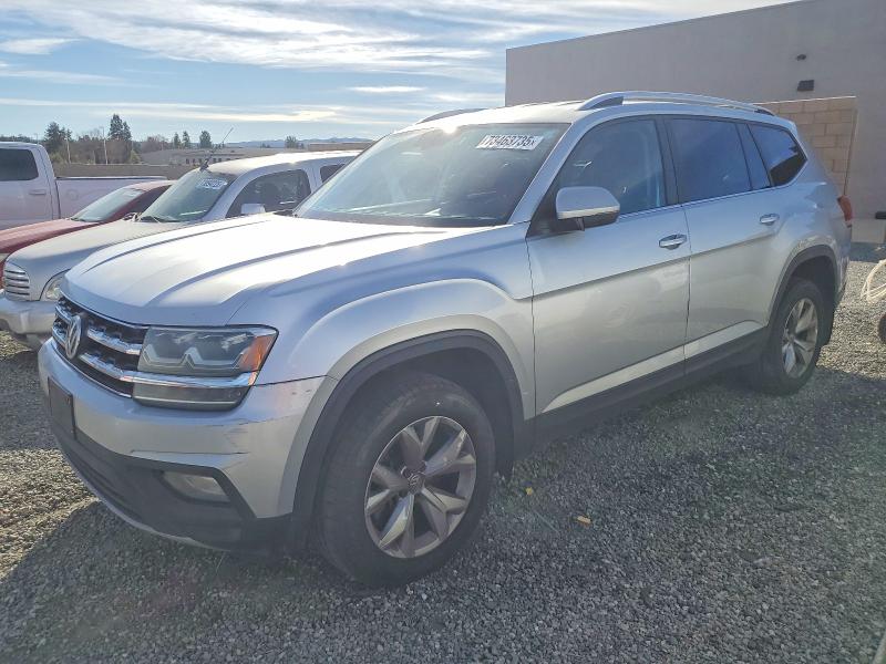 VOLKSWAGEN ATLAS 2019 with VIN 1V2DR2CA2KC572310 - Photo from auction