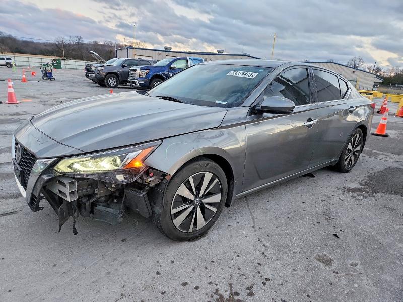 NISS ALTIMA 2019 with VIN 1N4BL4EV1KC108047 - Photo from auction