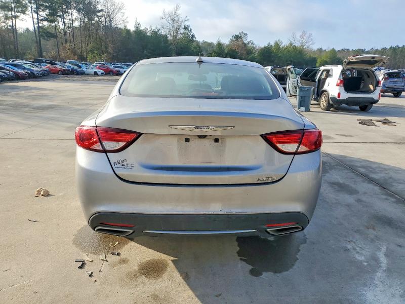 Photo 6 from auction – 2017 CHRYSLER 200 LIMITE with VIN 1C3CCCAG9HN505491