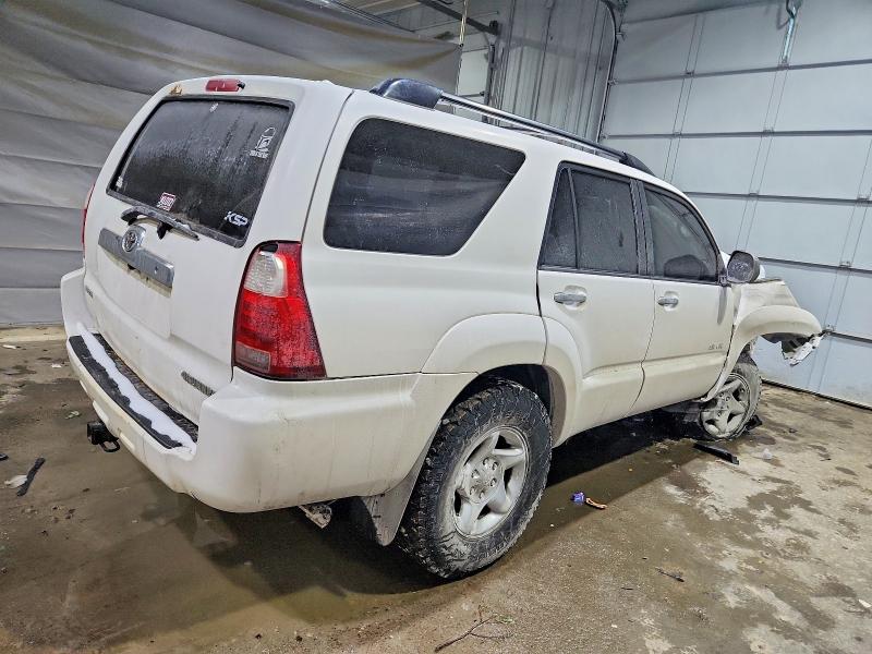 Photo 3 from auction – 2006 TOYOTA 4RUNNER SR with VIN JTEBU14R260089893