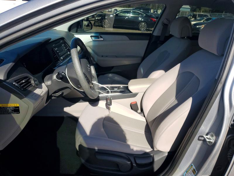 Photo 7 from auction – 2017 HYUNDAI SONATA SE with VIN 5NPE24AF2HH590484