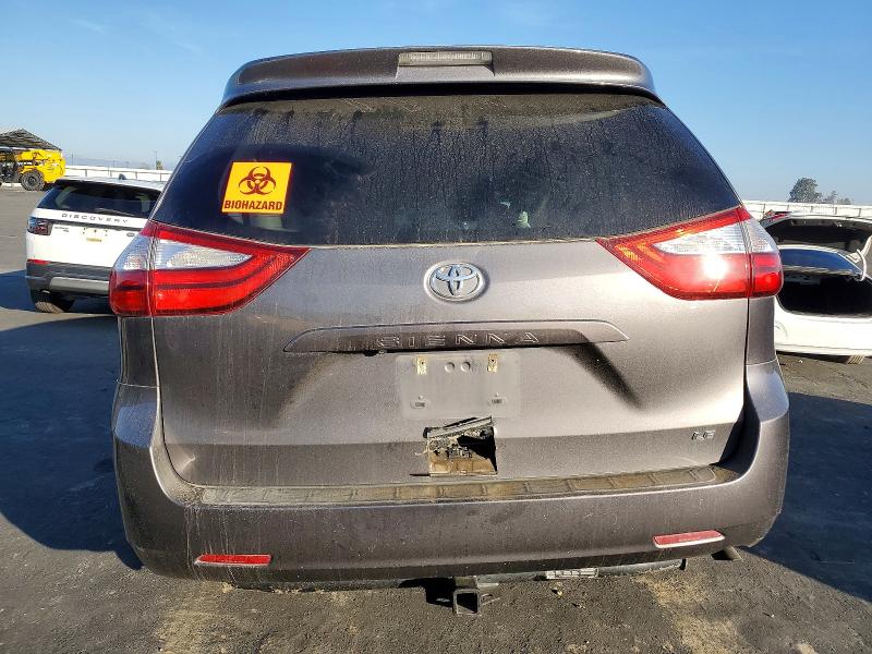 Photo 6 from auction – 2016 TOYOTA SIENNA LE with VIN 5TDKK3DC9GS742154