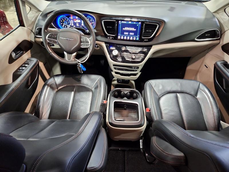 Photo 8 from auction – 2018 CHRYSLER PACIFICA T with VIN 2C4RC1EG3JR112762