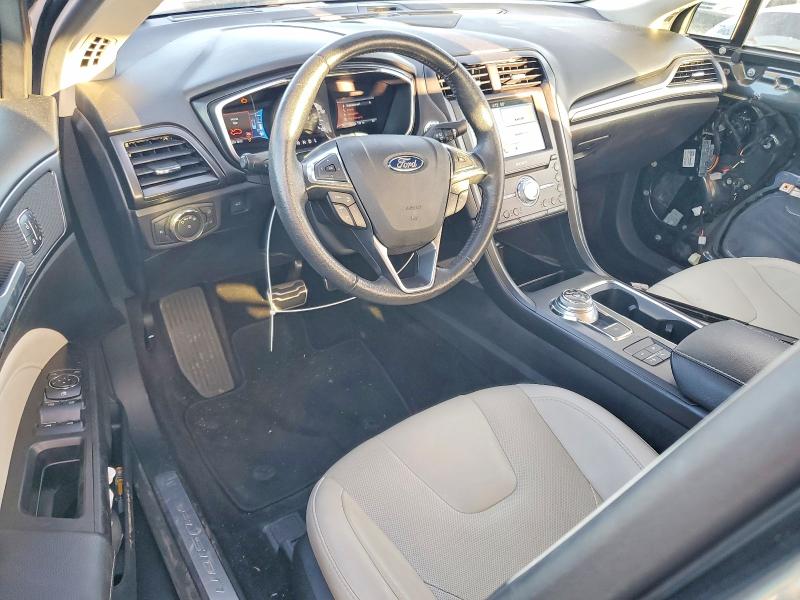 Photo 8 from auction – 2017 FORD FUSION TIT with VIN 3FA6P0SU9HR350668