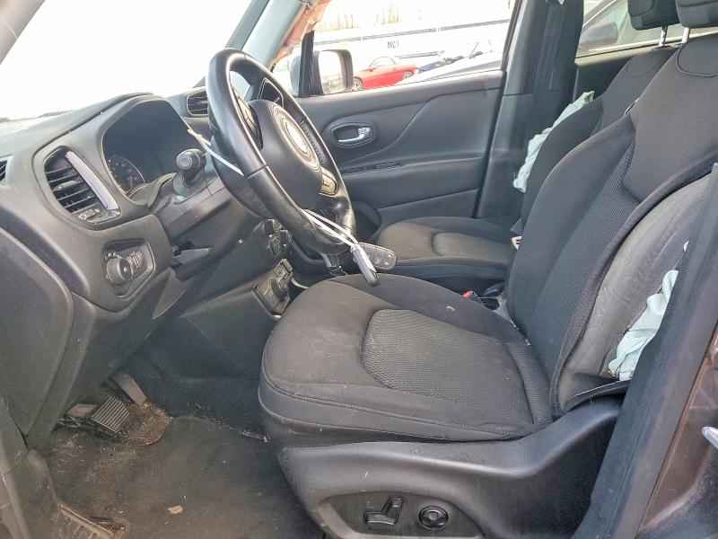 Photo 7 from auction – 2018 JEEP RENEGADE with VIN ZACCJBBB4JPH57368
