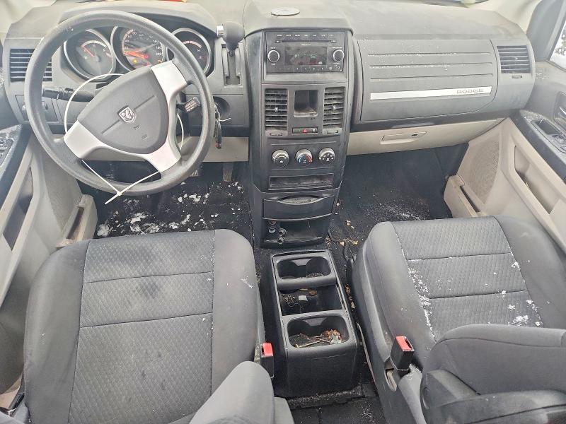 Photo 8 from auction – 2010 DODGE GRAND CARA with VIN 2D4RN4DE3AR470121