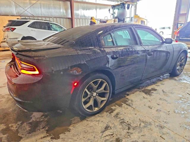 Photo 3 from auction – 2015 DODGE CHARGER with VIN 2C3CDXHG1FH852278