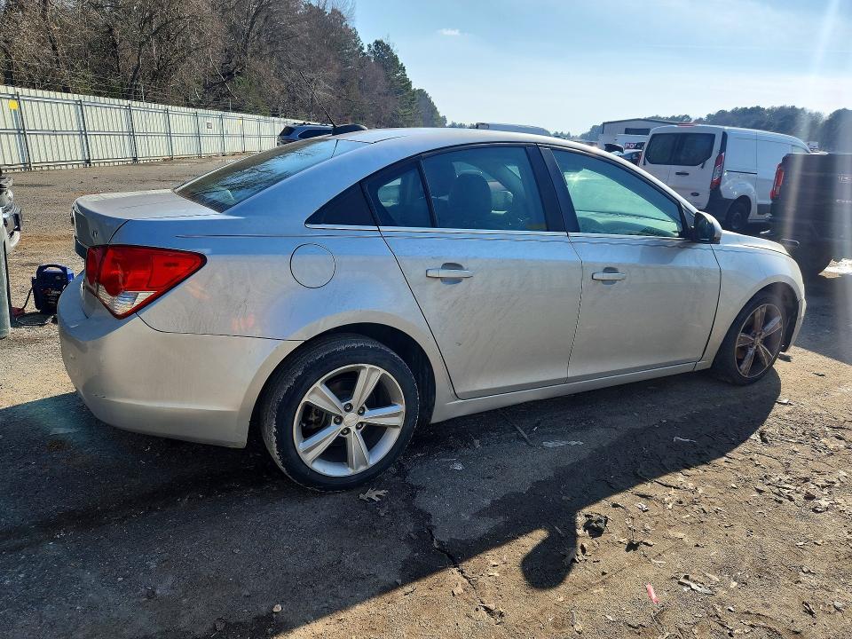 Photo 3 from auction – 2015 CHEVROLET CRUZE LT with VIN 1G1PE5SB0F7217536