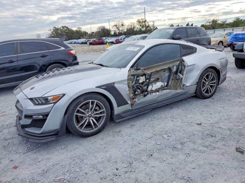 FORD MUSTANG 2015 with VIN 1FA6P8TH4F5347838 - Photo from auction
