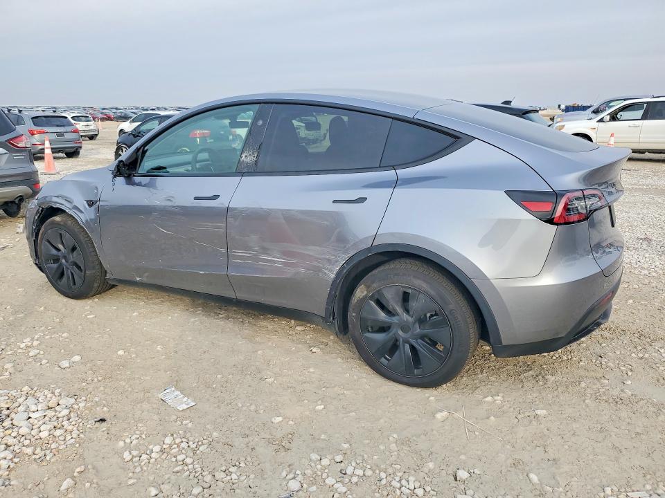 Photo 2 from auction – 2024 TESLA MODEL Y with VIN 7SAYGDEE5RA320696