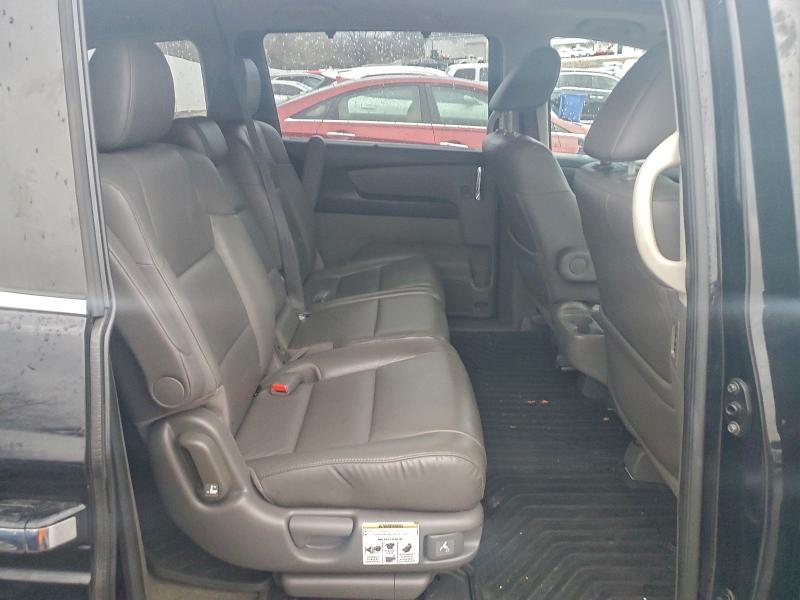 Photo 11 from auction – 2017 HONDA ODYSSEY with VIN 5FNRL5H68HB019302