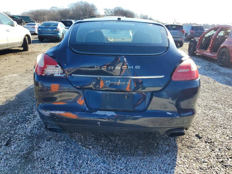 Photo 6 from auction – 2011 PORSCHE PANAMERA 2 with VIN WP0AA2A71BL021725