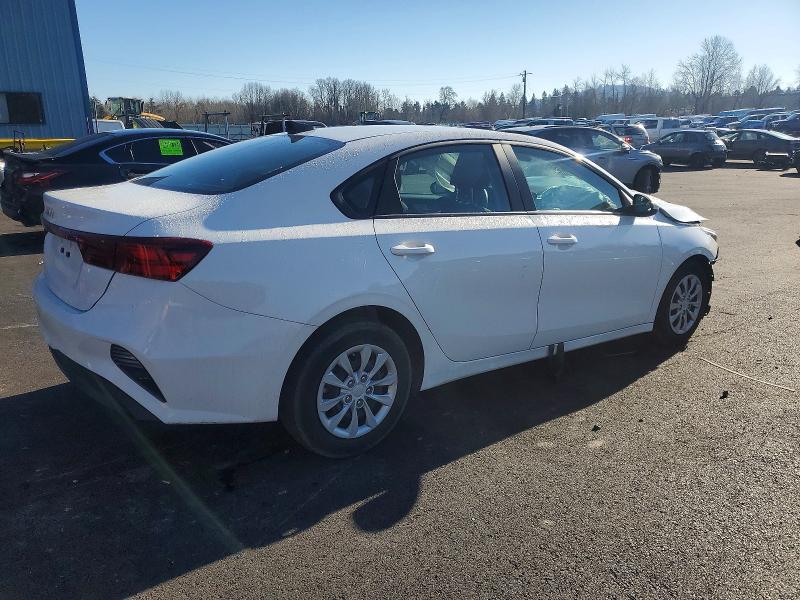 Photo 3 from auction – 2024 KIA FORTE with VIN 3KPF24AD9RE766682