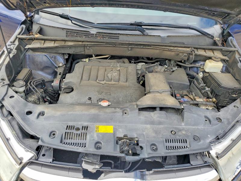 Photo 12 from auction – 2016 TOYOTA HIGHLANDER with VIN 5TDKKRFH8GS163068