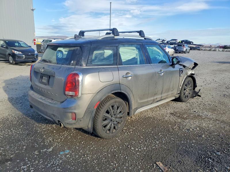 Photo 3 from auction – 2017 MINI COOPER S C with VIN WMZYT5C38H3D78951