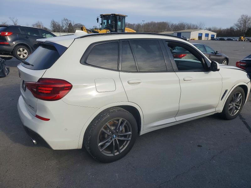 Photo 3 from auction – 2020 BMW X3 XDRIVE3 with VIN 5UXTY5C04L9C01366