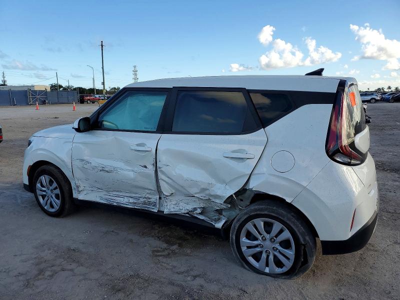 Photo 2 from auction – 2023 KIA SOUL with VIN KNDJ23AU9P7878271