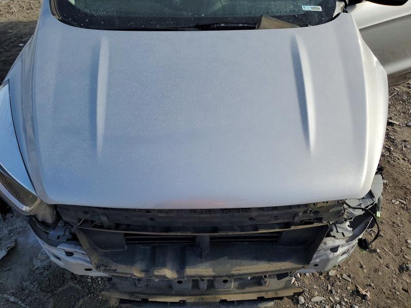 Photo 12 from auction – 2019 FORD ESCAPE SE with VIN 1FMCU0GD0KUC36911
